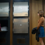 Un'altra immagine tratta da Autopsy di André Øvredal (The Autopsy of Jane Doe, USA, UK 2016)