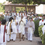 Un'immagine d Gandhi, nella finzione de Il palazzo del Viceré di Gurinder Chadha (Viceroy's House, UK, India, Svezia 2017)