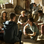 Riunione pre-azione per i ragazzi di Maze Runner - La Rivelazione di Wes Ball (Maze Runner: The Death Cure, USA 2018)