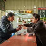 Schermaglie tra i protagonisti durante Steel Rain di Yang Woo-seok (Gangcheolbi, Corea del Sud 2017)