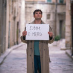 Frank Matano si definisce in Tonno spiaggiato di Matteo Martinez (Italia, 2018)