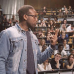 Una significativa immagine dal documentario A voce alta - La forza della parola di Stéphane De Freitas e Ladj Ly (Francia, 2018)