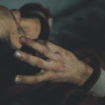 Il regista e interprete in un momento di Nueva Era di Matti Harju (Finlandia, 2018)