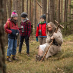 Nei boschi incantati in Ötzi e il mistero del tempo di Gabriele Pignotta (Italia, 2018)