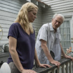 Alison Eastwood con "papà" Clint in un pregnante momento di Il corriere - The Mule di Clint Eastwood (USA, 2018)
