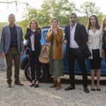 Massimo stupore in Non sposate le mie figlie! 2 di Philippe de Chauveron (Qu'est-ce qu'on a encore fait au bon Dieu?, Francia 2019)