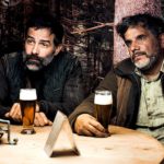 Una buona bevuta nel corso di Amur senza fin di Christoph Schaub (Svizzera, 2018)