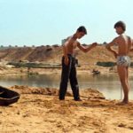 Momenti sulla spiaggia ne Il corriere di Karen Sachnazarov (Kuryer, Unione Sovietica 1986)