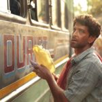 Hrithik Roshan in un momento di Super 30 di Vikas Bahl (India, 2019)
