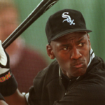 Michael Jordan in versione giocatore di baseball in The Last Dance serie tv diretta da Jason Hehir (USA, 2020)