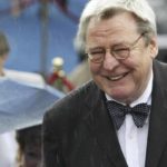 Un sorridente Alan Parker in un'immagine di qualche anno fa
