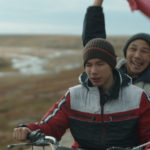 Spostamenti in motocicletta durante Kitoboy di Philipp Yuryev (Russia, Polonia, Belgio 2020)