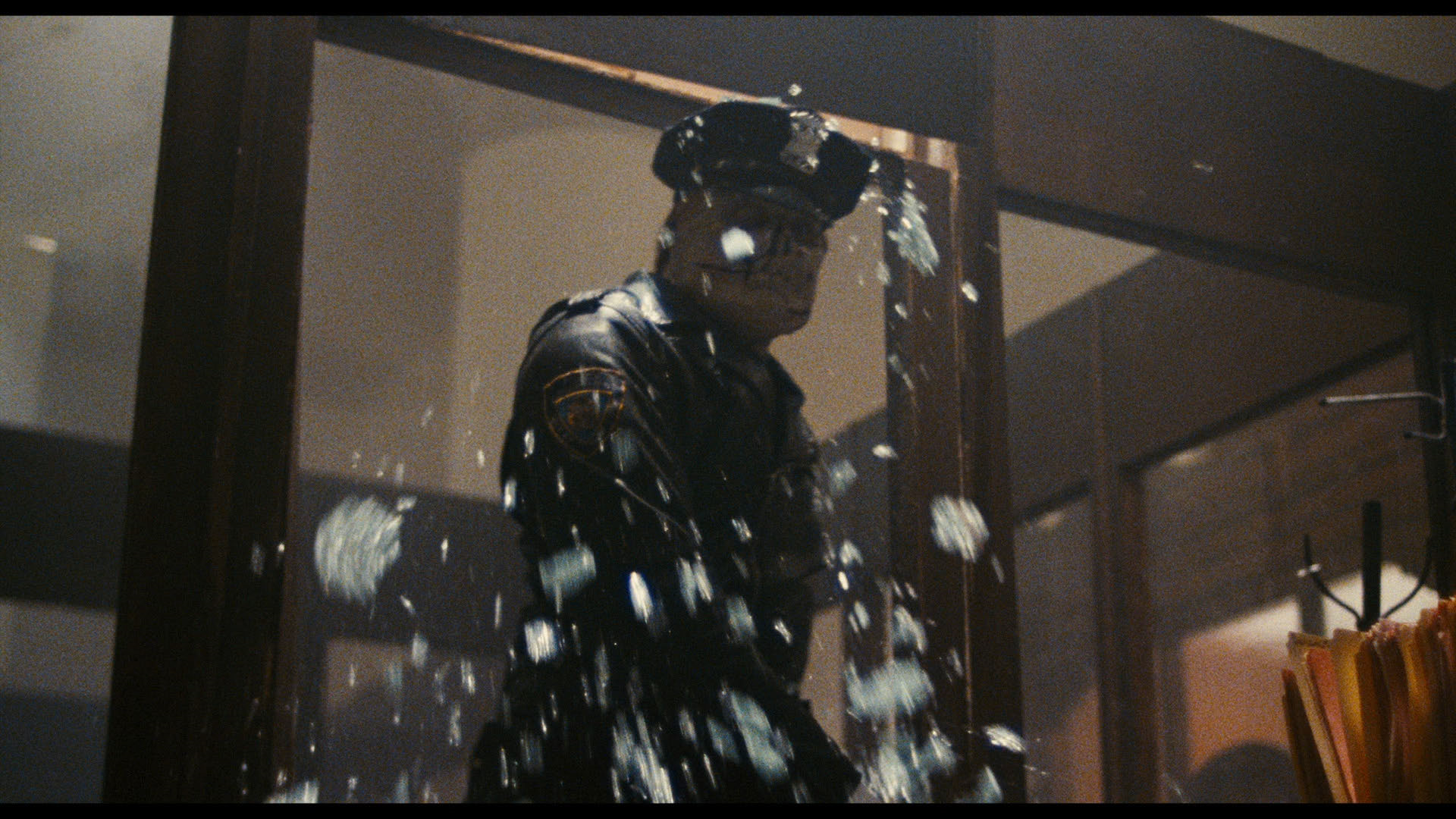 (Re)Visioni Clandestine 43 Poliziotto sadico Cineclandestino